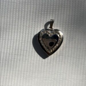 Chic Silver Heart Necklace